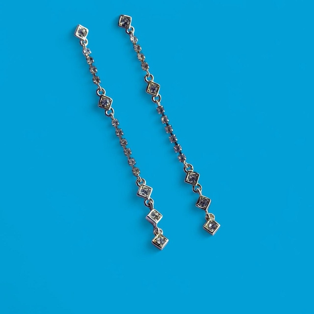 Light Gold Tone Diamanté Drop Earrings